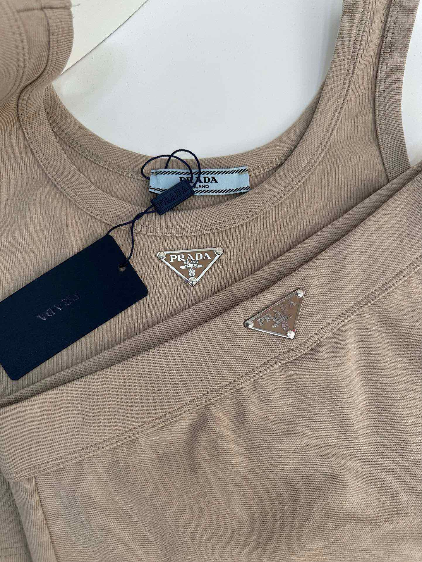 Tank top➕high waist underwear set,