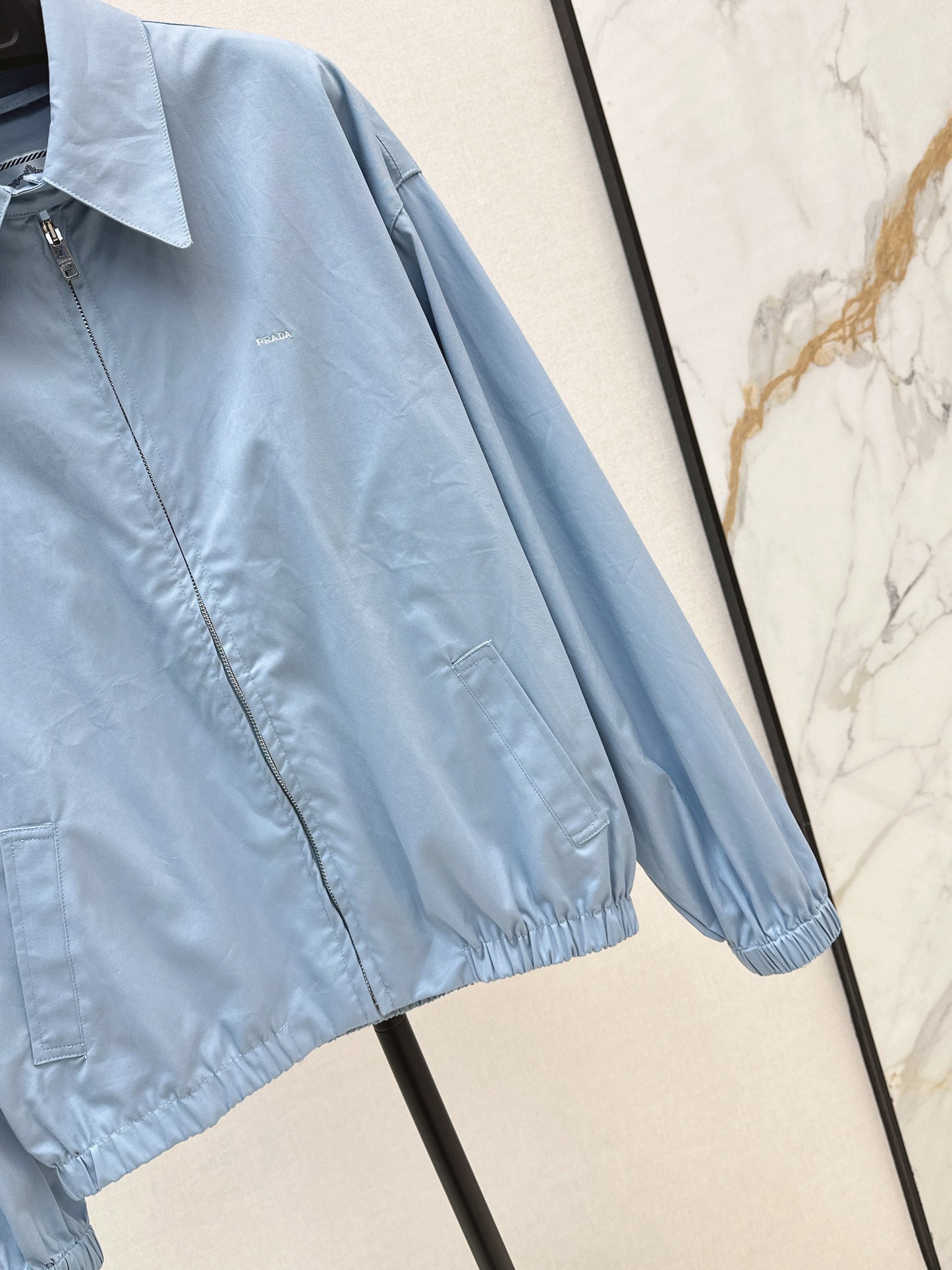 Latest autumn and winter back triangle logo decorative jacket