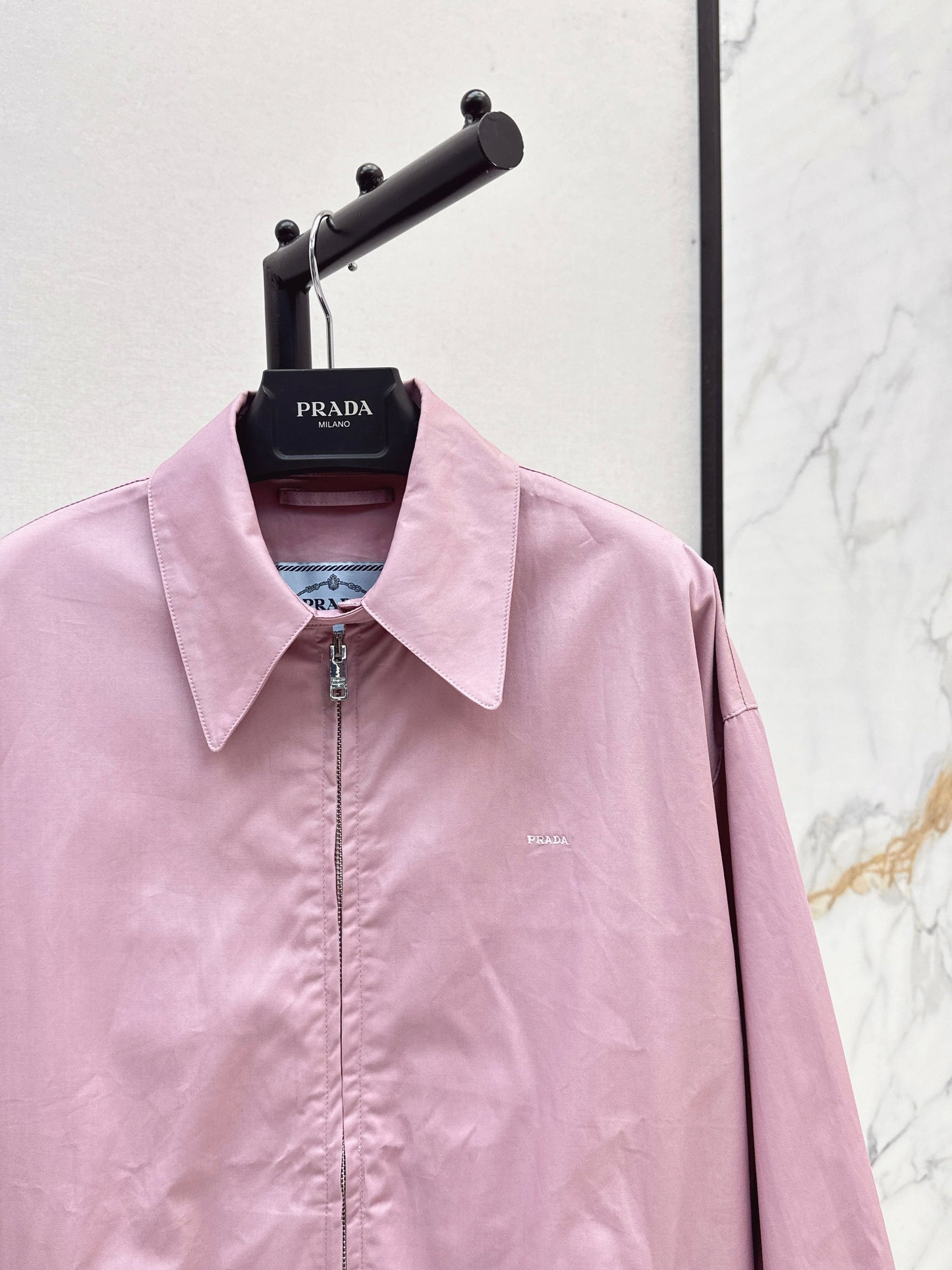 Latest autumn and winter back triangle logo decorative jacket
