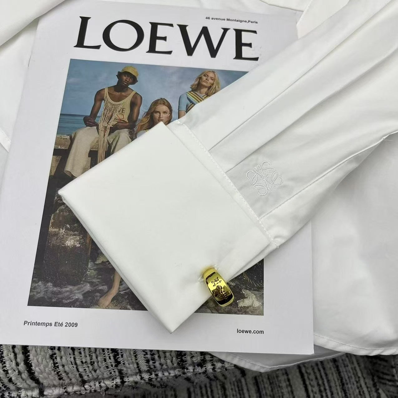 25 Early Spring Folded Lapel Top