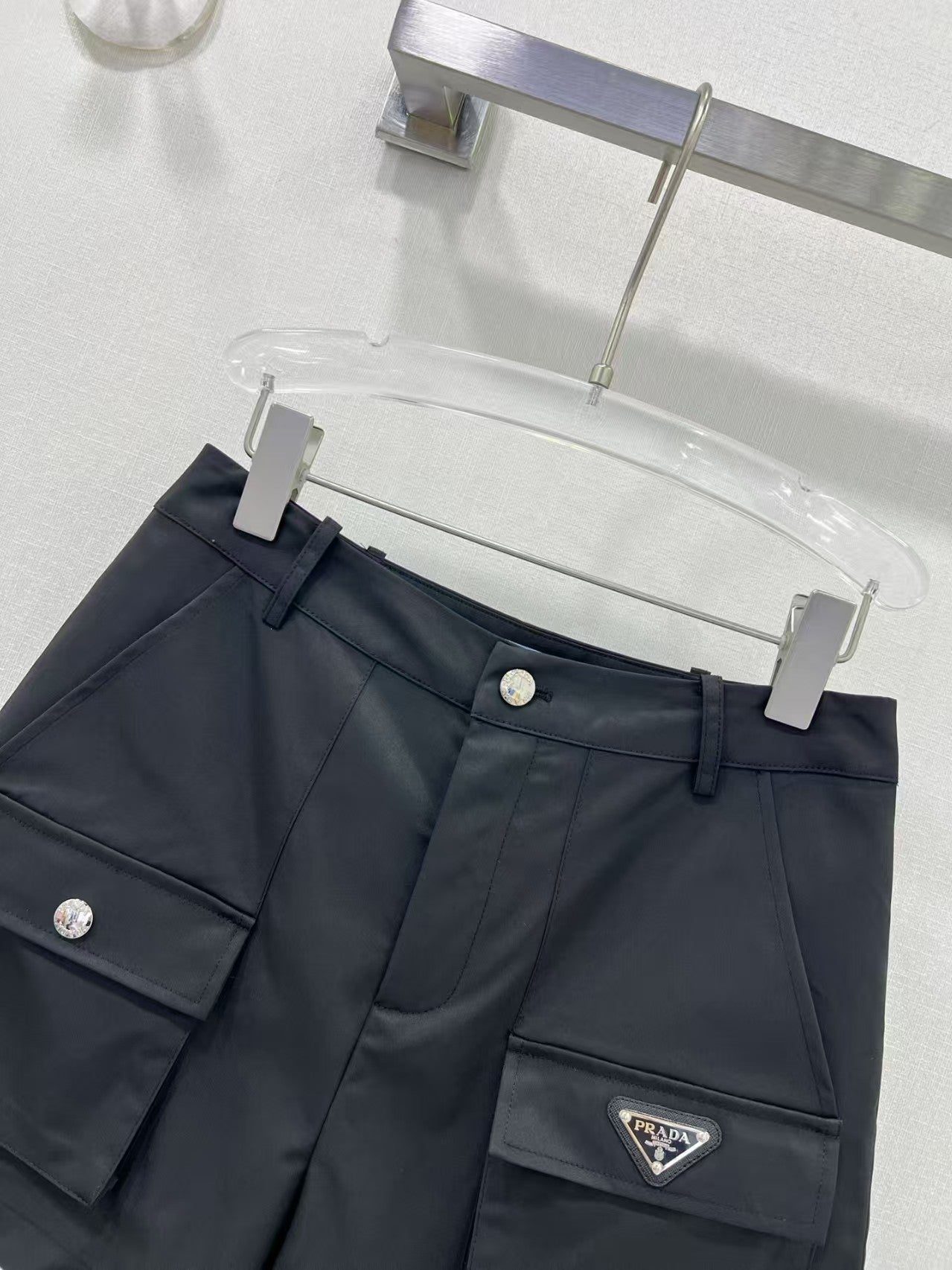 25 Early Spring Nylon Work Shorts