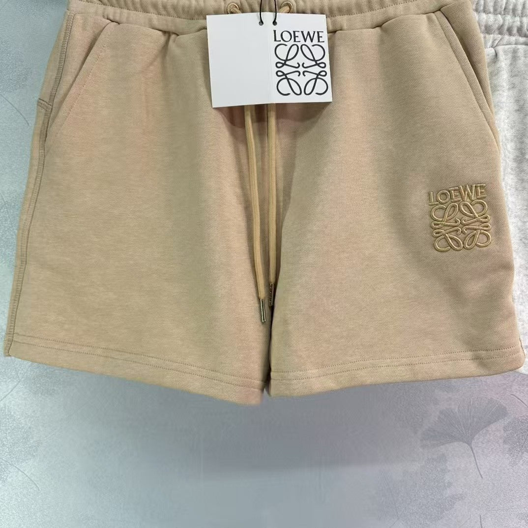 tricolor embroidered logo shorts