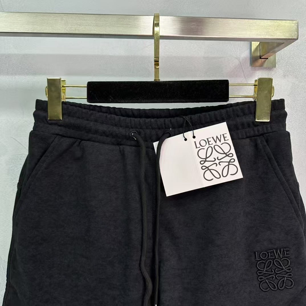 tricolor embroidered logo shorts