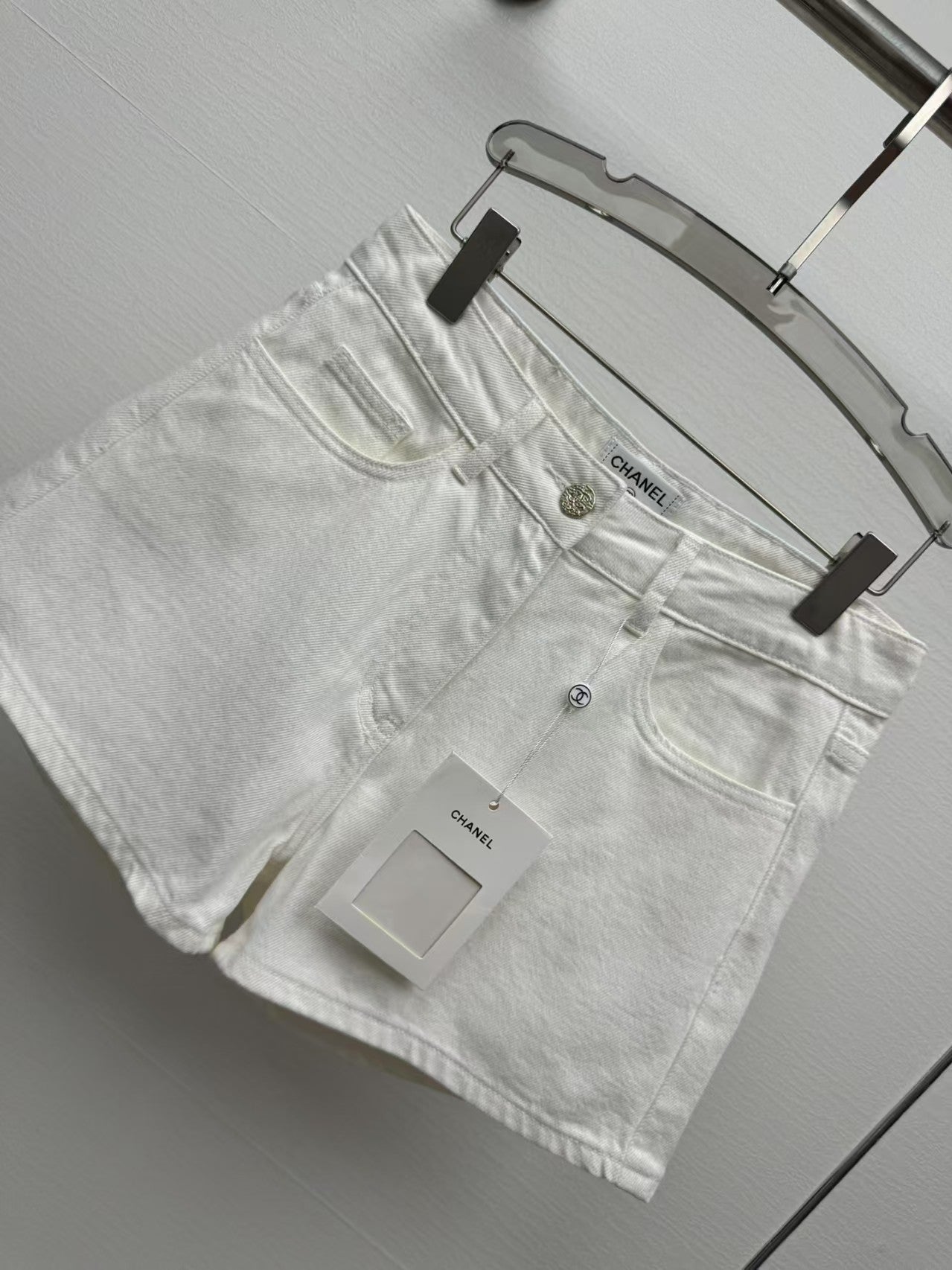 printed denim shorts