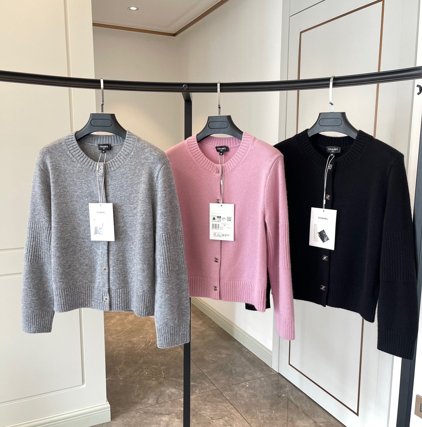 🔥🔥🔥Cashmere cardigan with school bag button