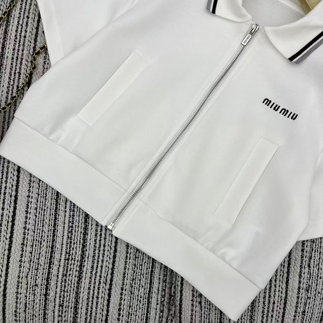 Lapel short sleeves with elastic waist short skirt suit