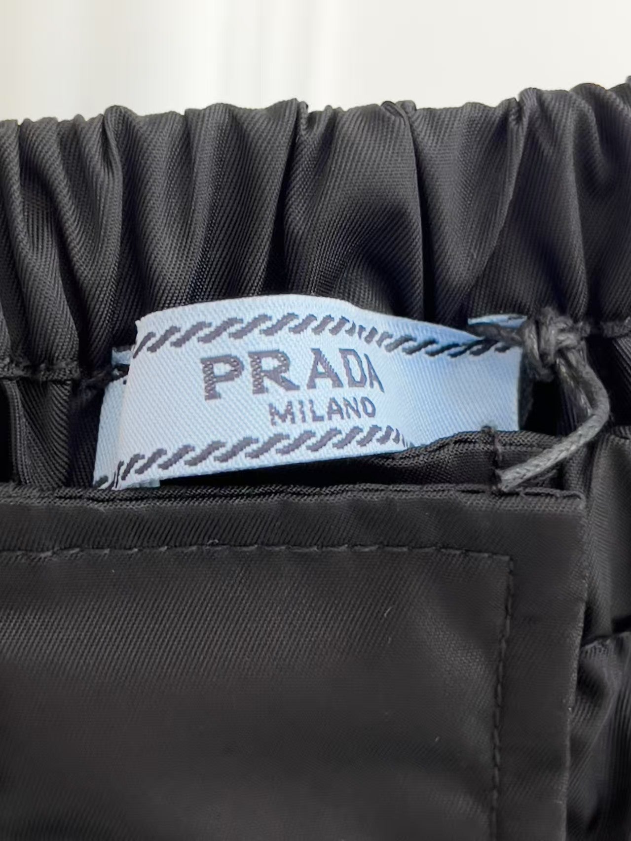 Micro Logo Elastic Waist Pocket Skirt