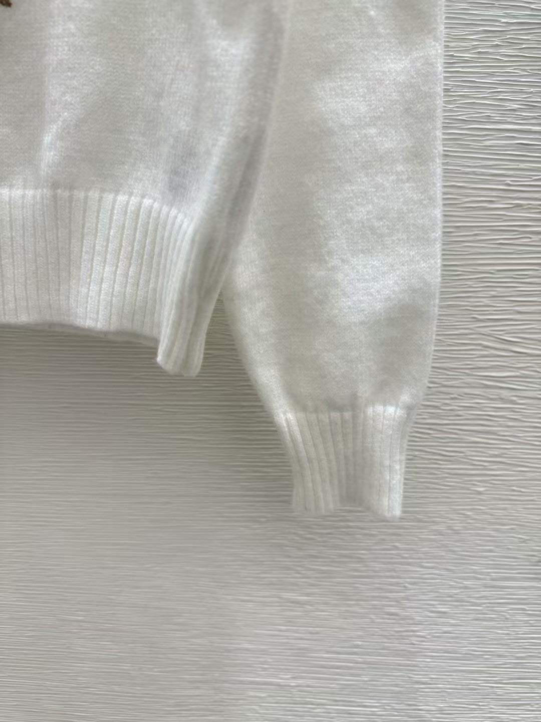 Classic five-pointed star round neck long sleeve