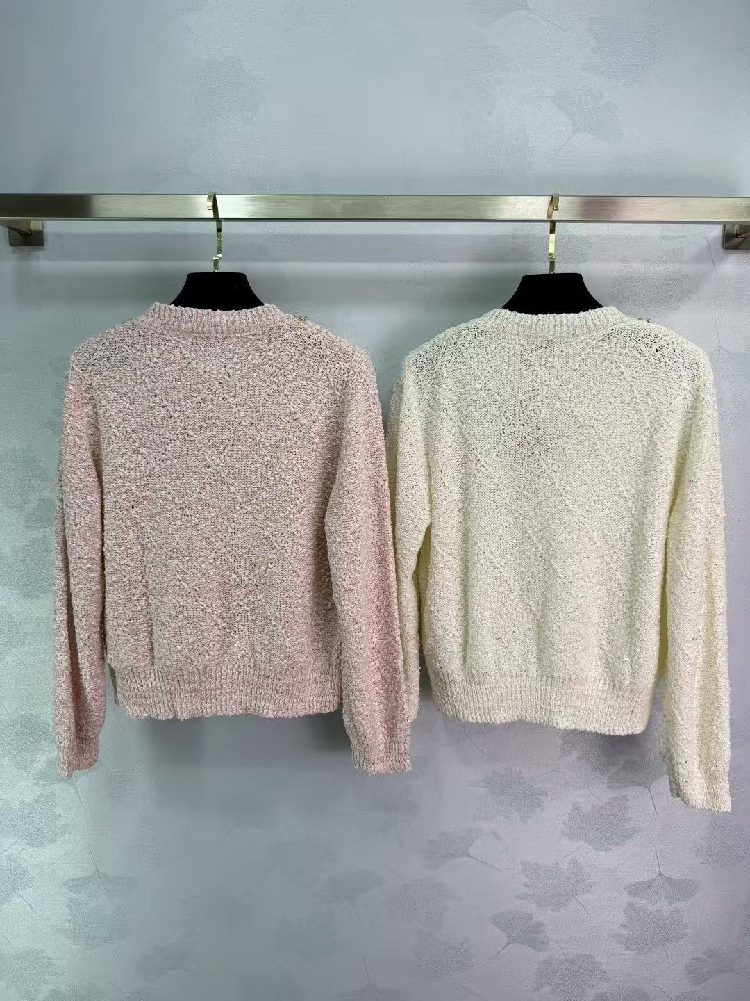 Chain crew neck knitted long-sleeved cardigan