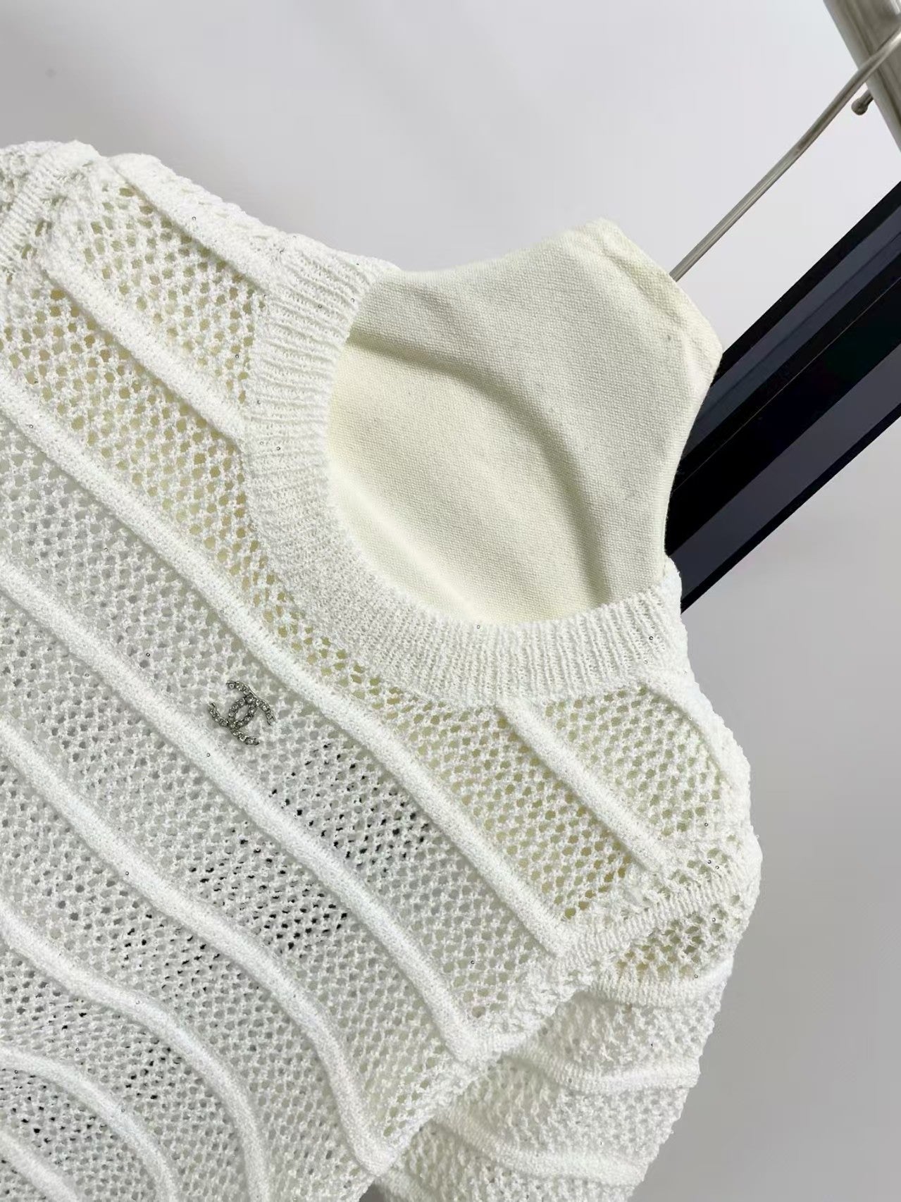 Striped hollow short sleeves