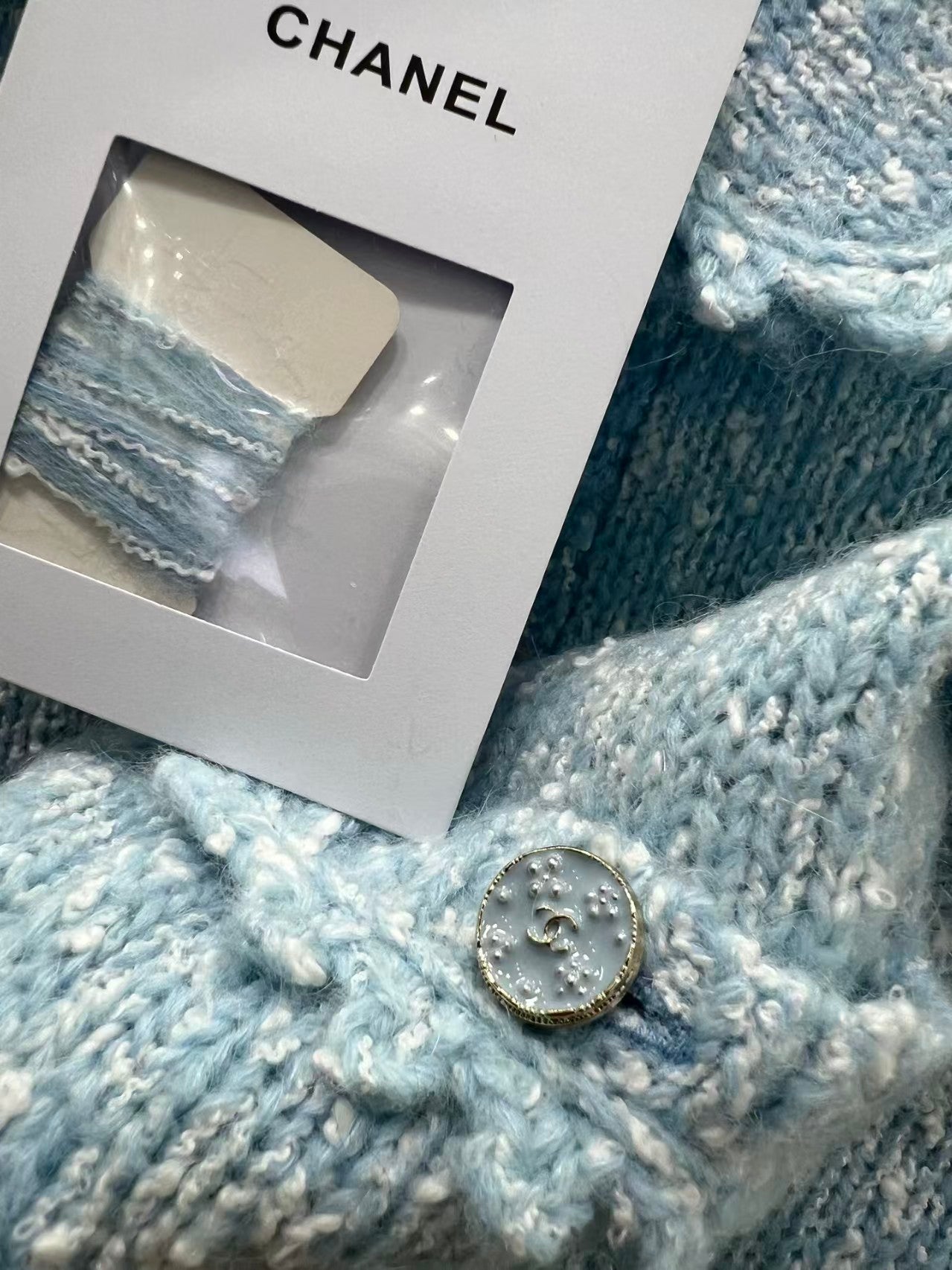 New Embroidered Lace Knit Cardigan