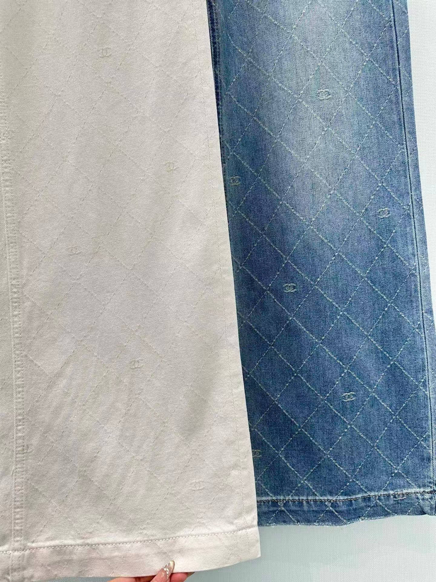 Diamond-patterned double-C jacquard jeans