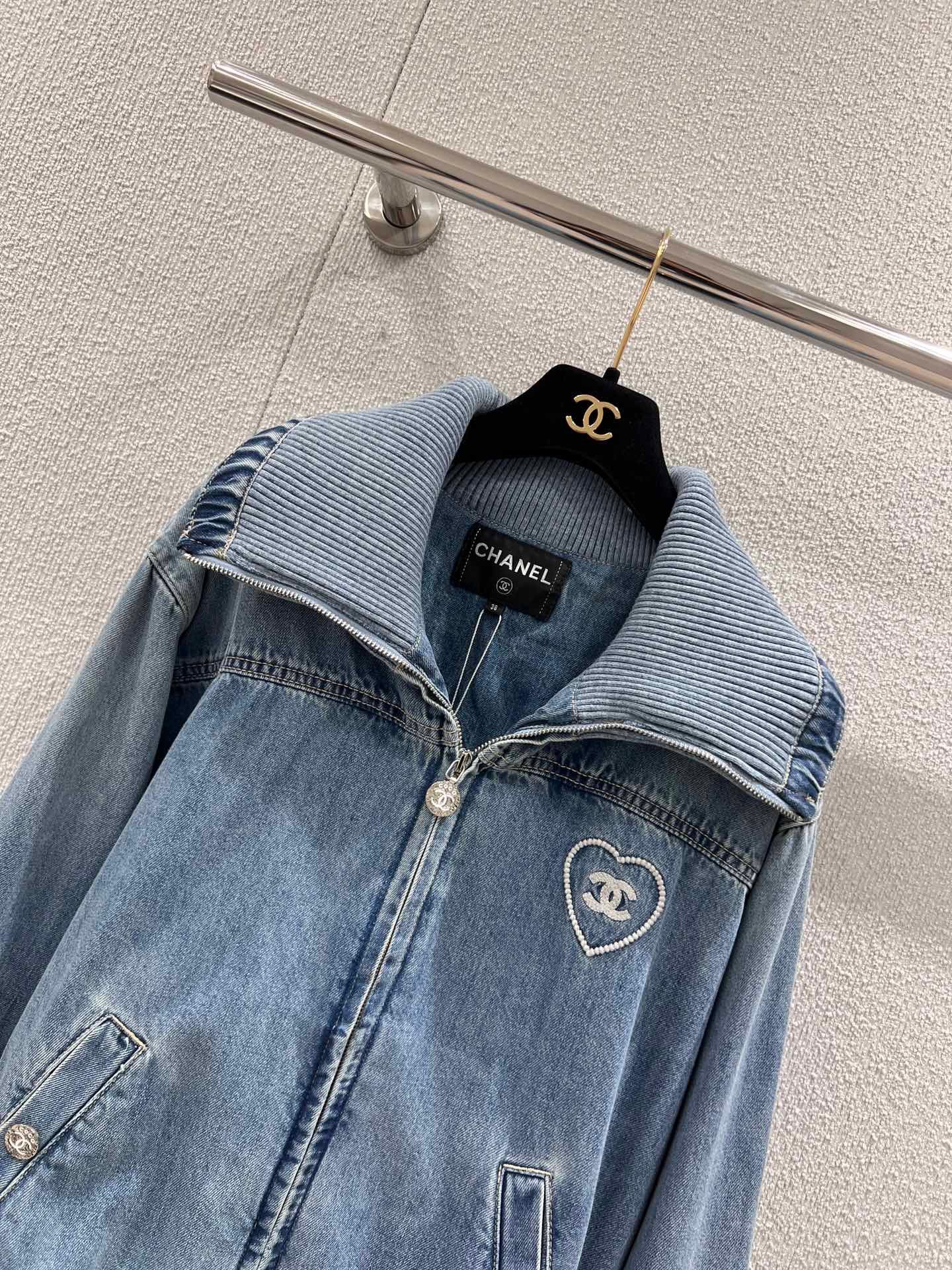 New Love Embroidered Collar Cowboy