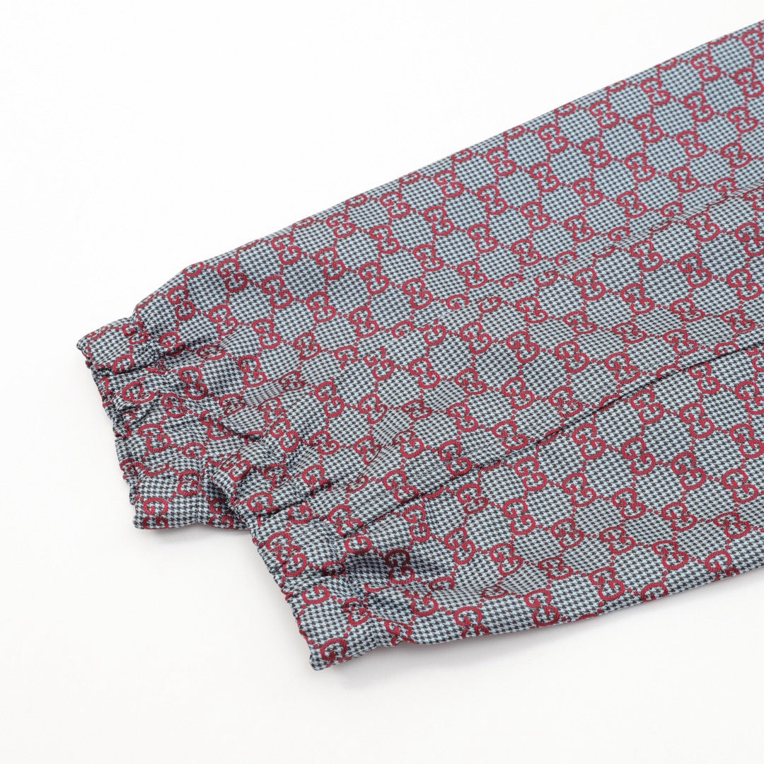 Full color stand up collar pilot