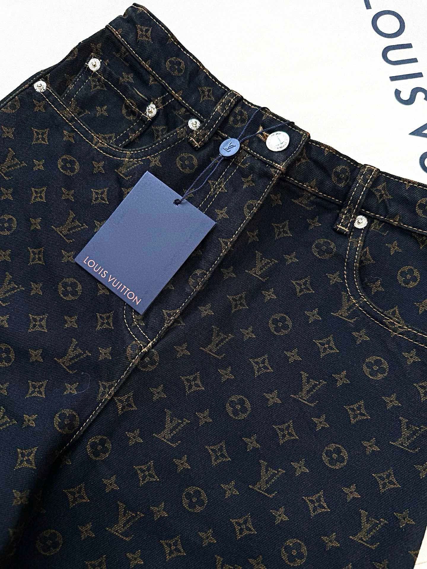 Full jacquard distressed women's jeansPocket print jeans