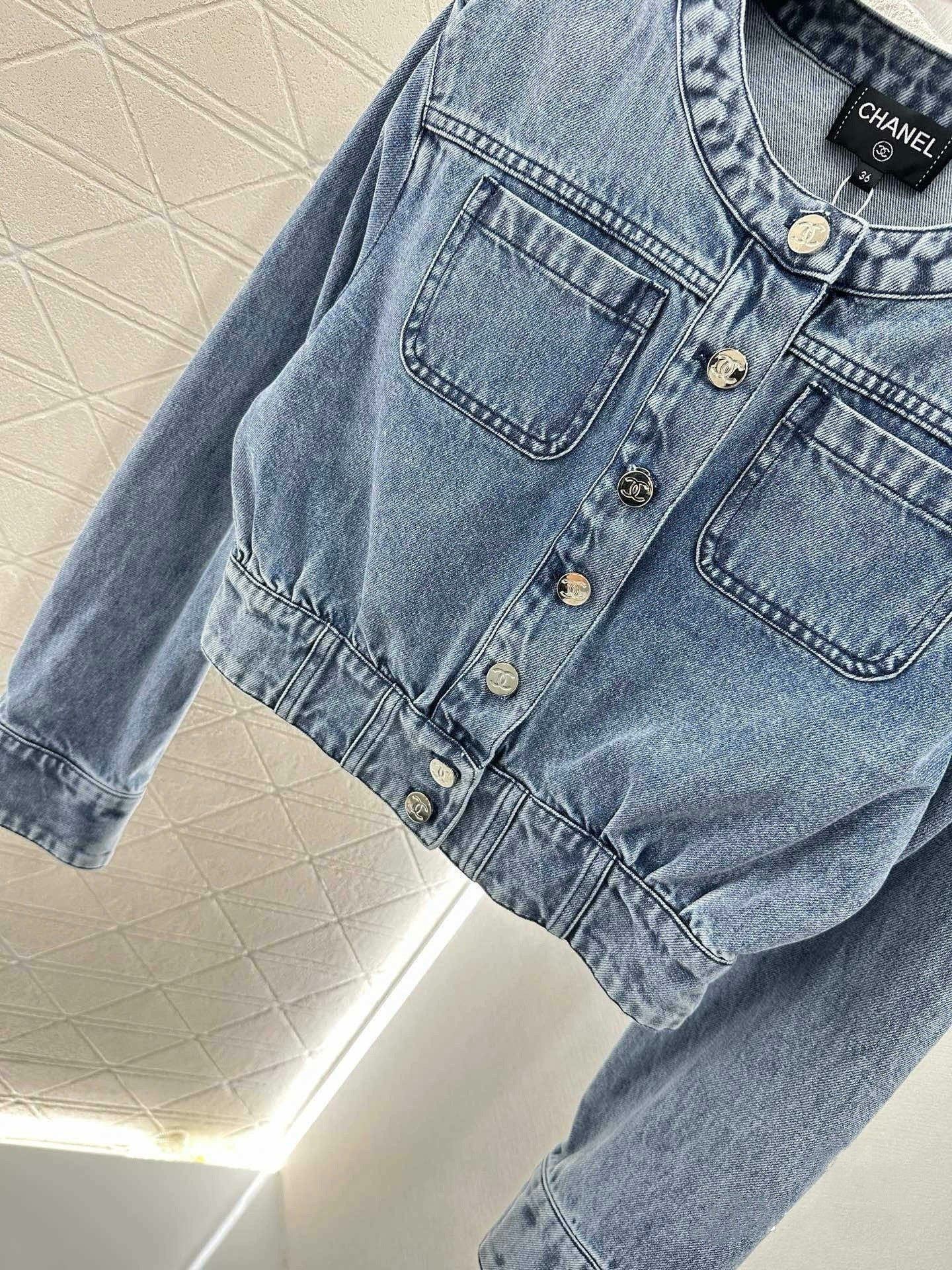 New interior printed denim jacket