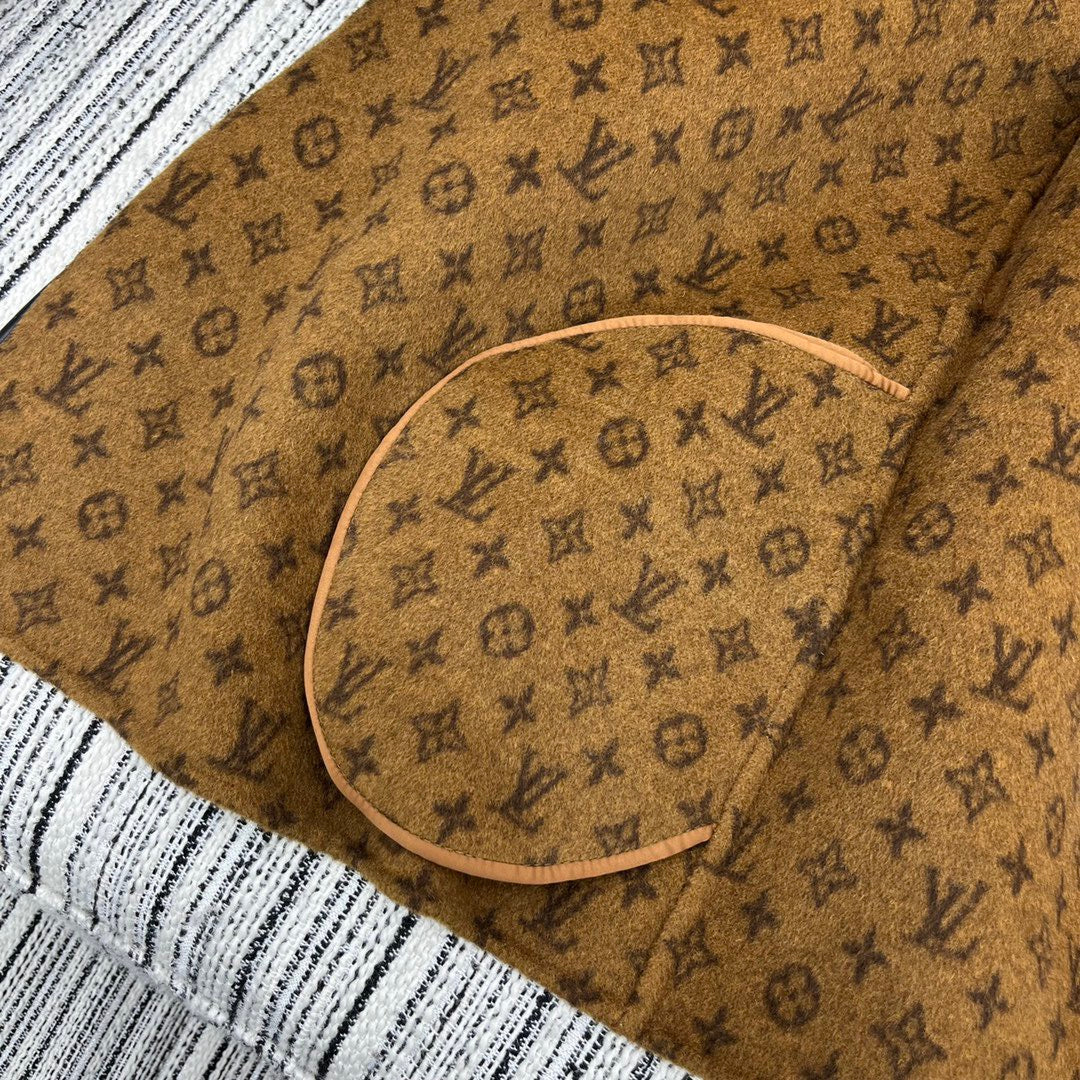 Classic caramel floral pattern hooded jacket