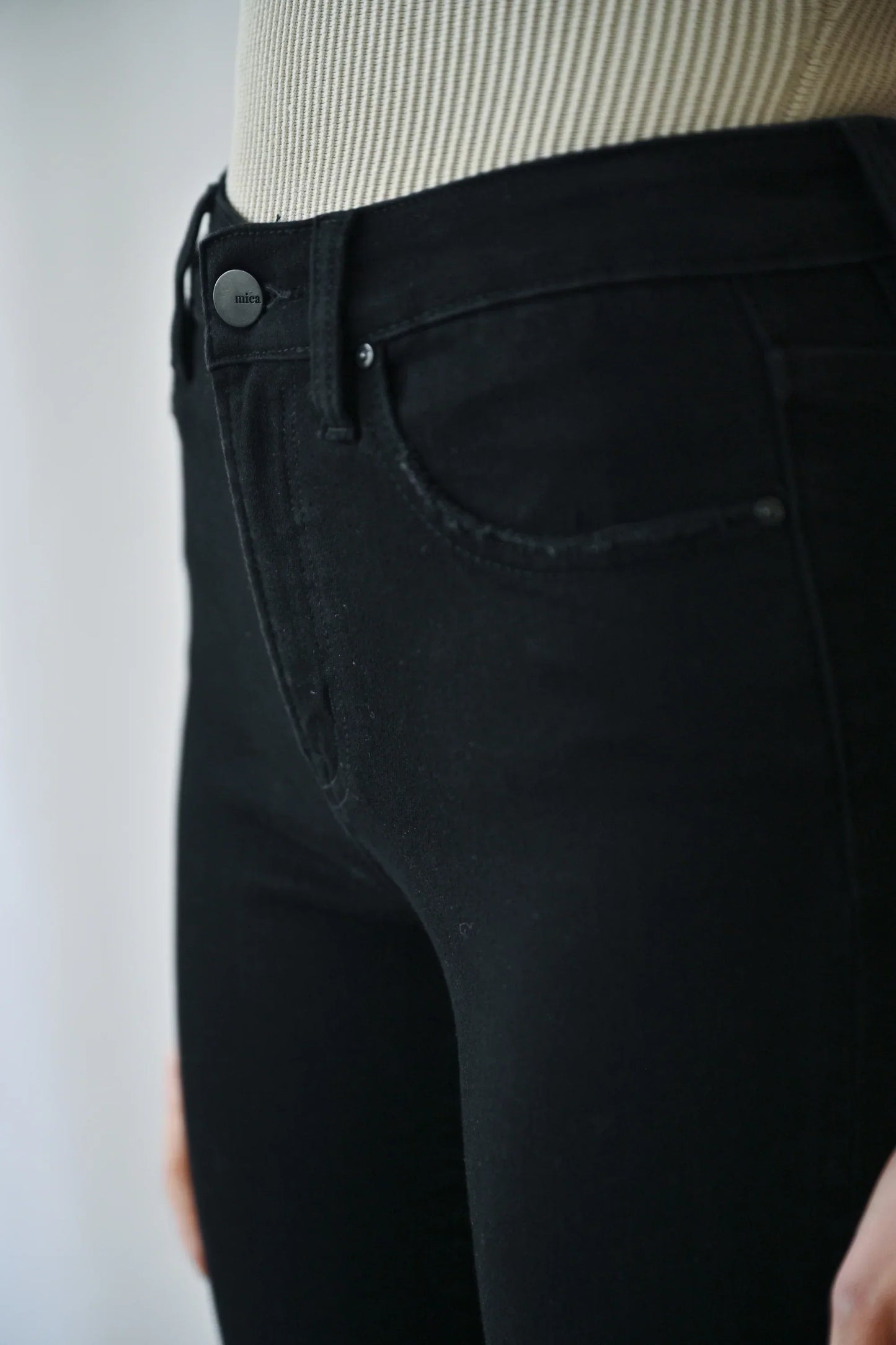 Black Skinny Leg Ankle Jeans