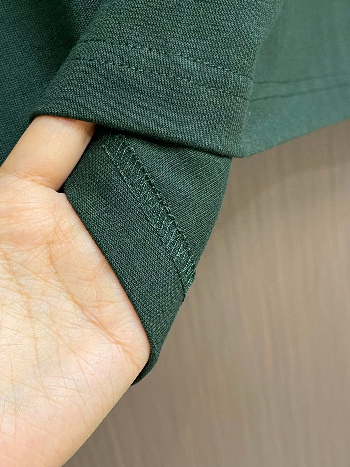 24FW NEW shoulder flocked logo T-shirt