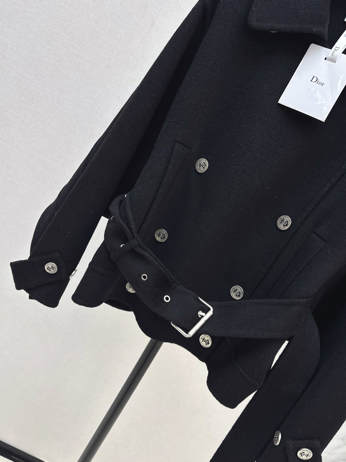 Latest autumn and winter double breasted lapel short coat
