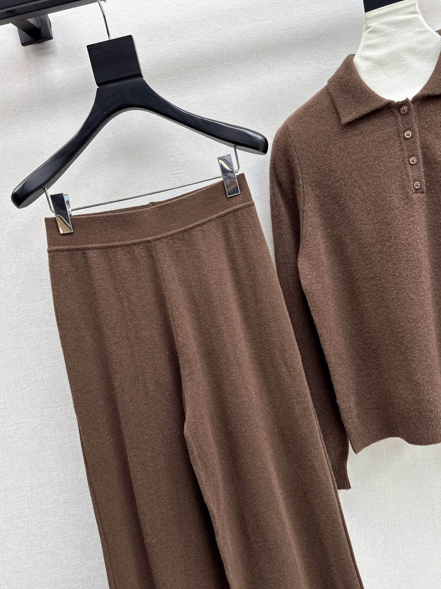The latest lazy wool suit for autumn and winter