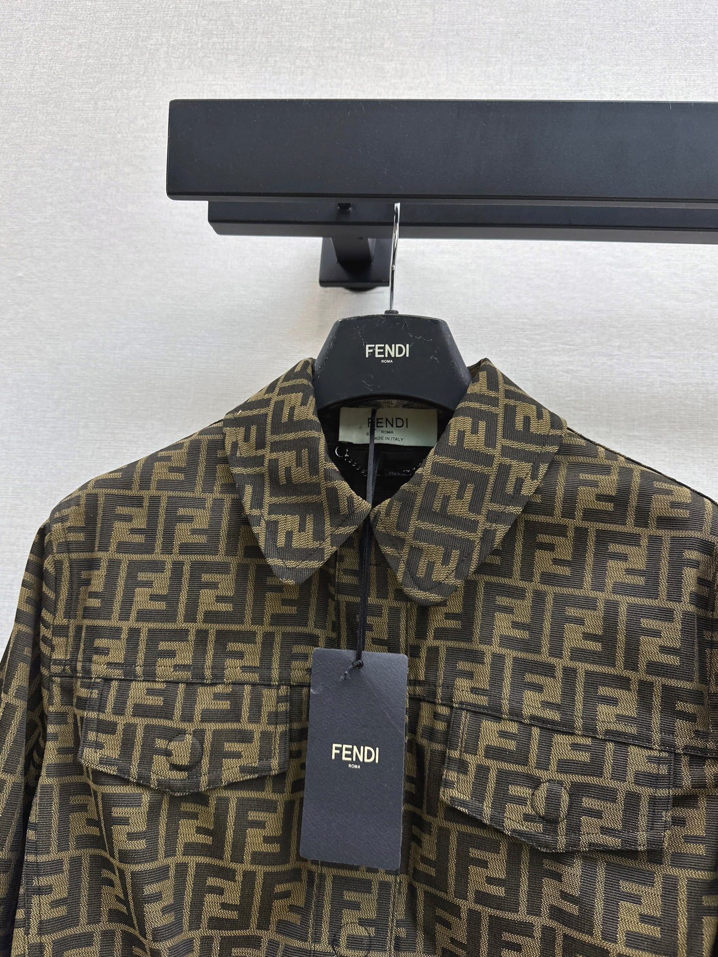 The latest classic vintage FF letter jacquard jacket for autumn and winter