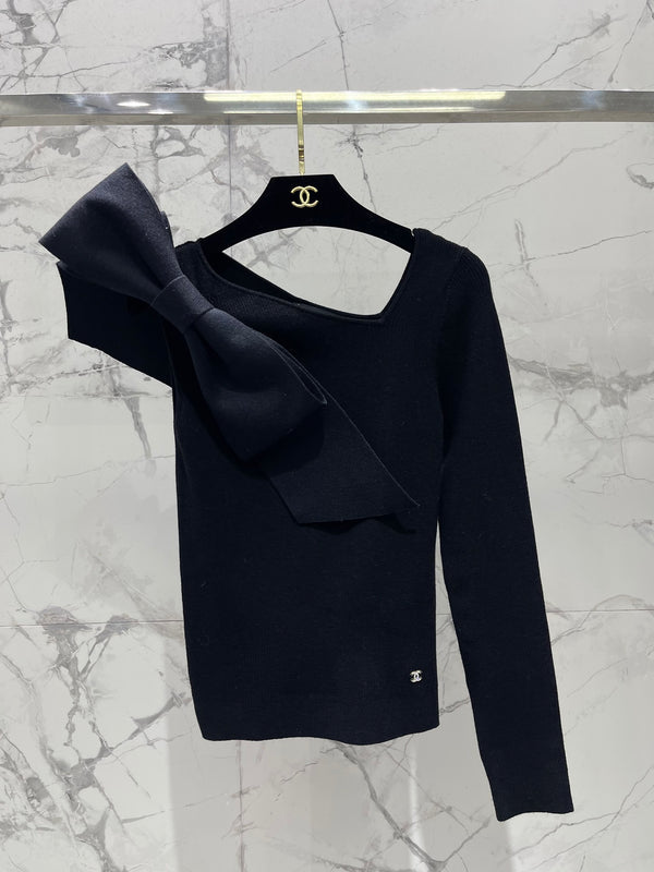 25 new butterfly knot single shoulder long sleeved sweater