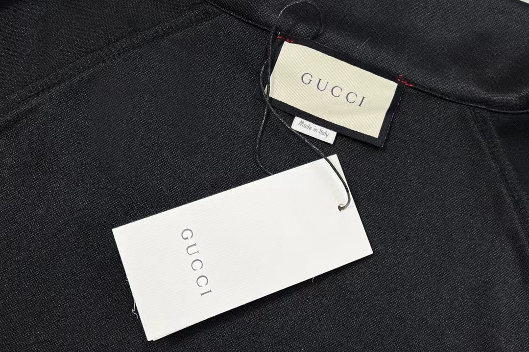 Reflective epaulette logo zipper jacket