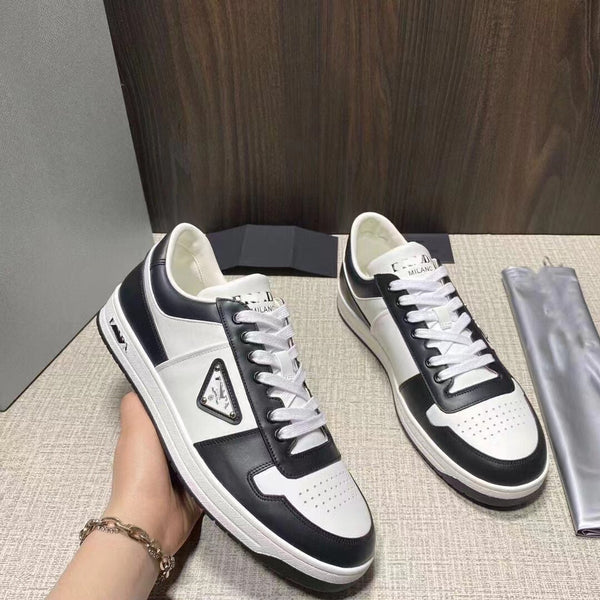 Cowhide triangle logo casual shoes