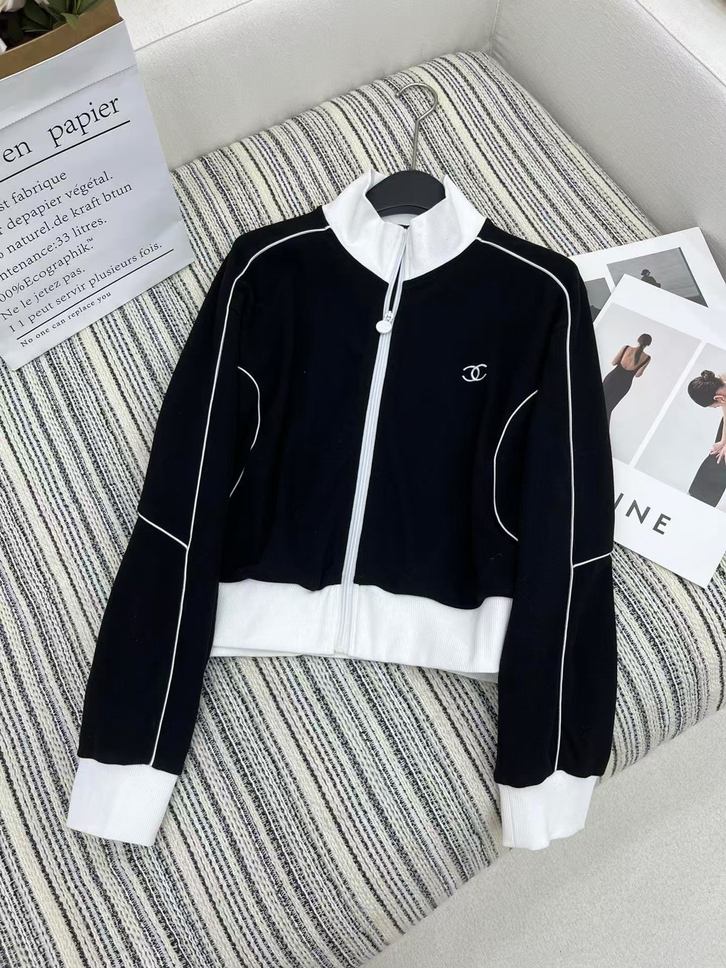 Double C classic zipper drawstring set