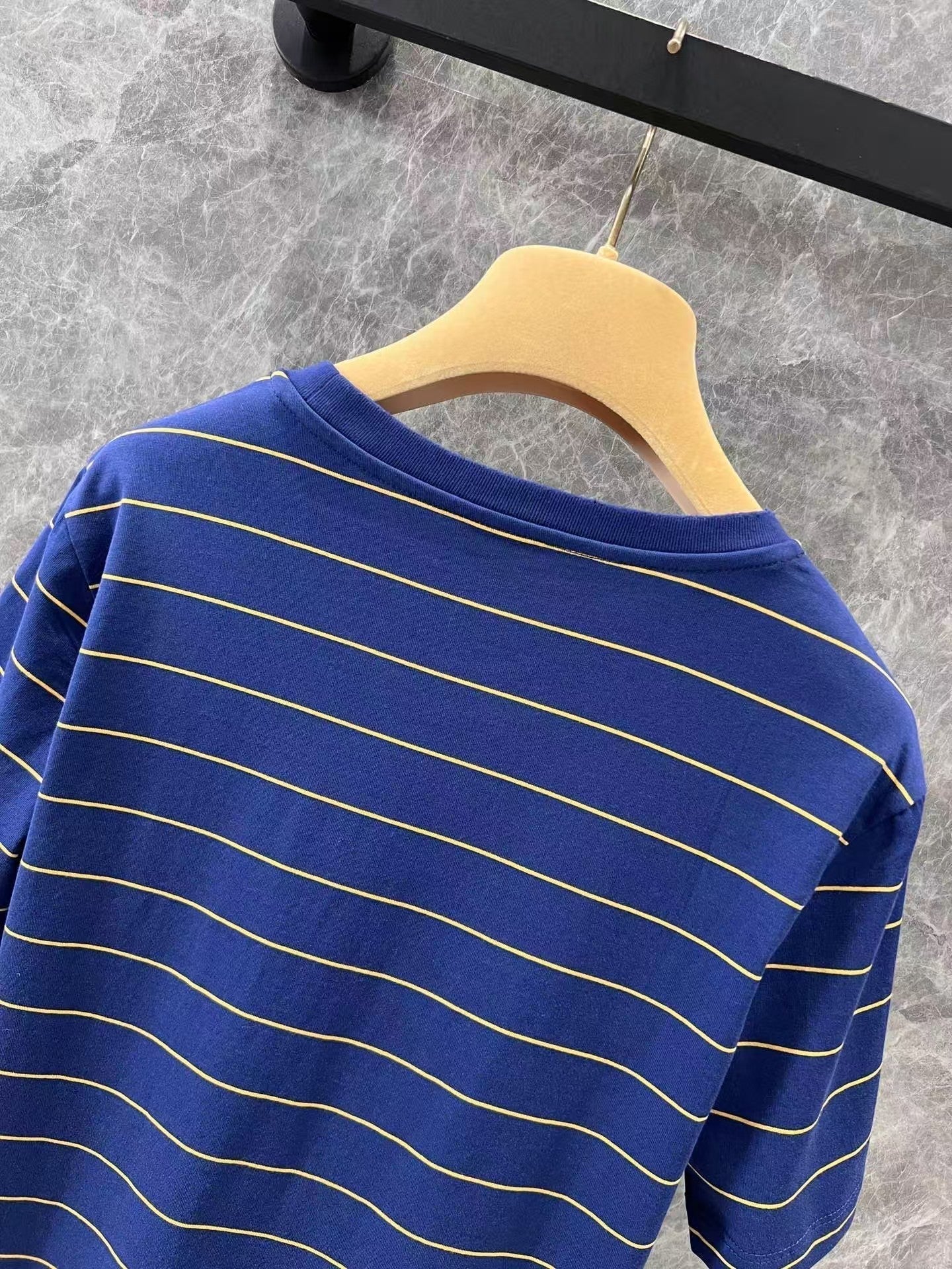 Micro-label blue striped round neck short-sleeved T-shirt