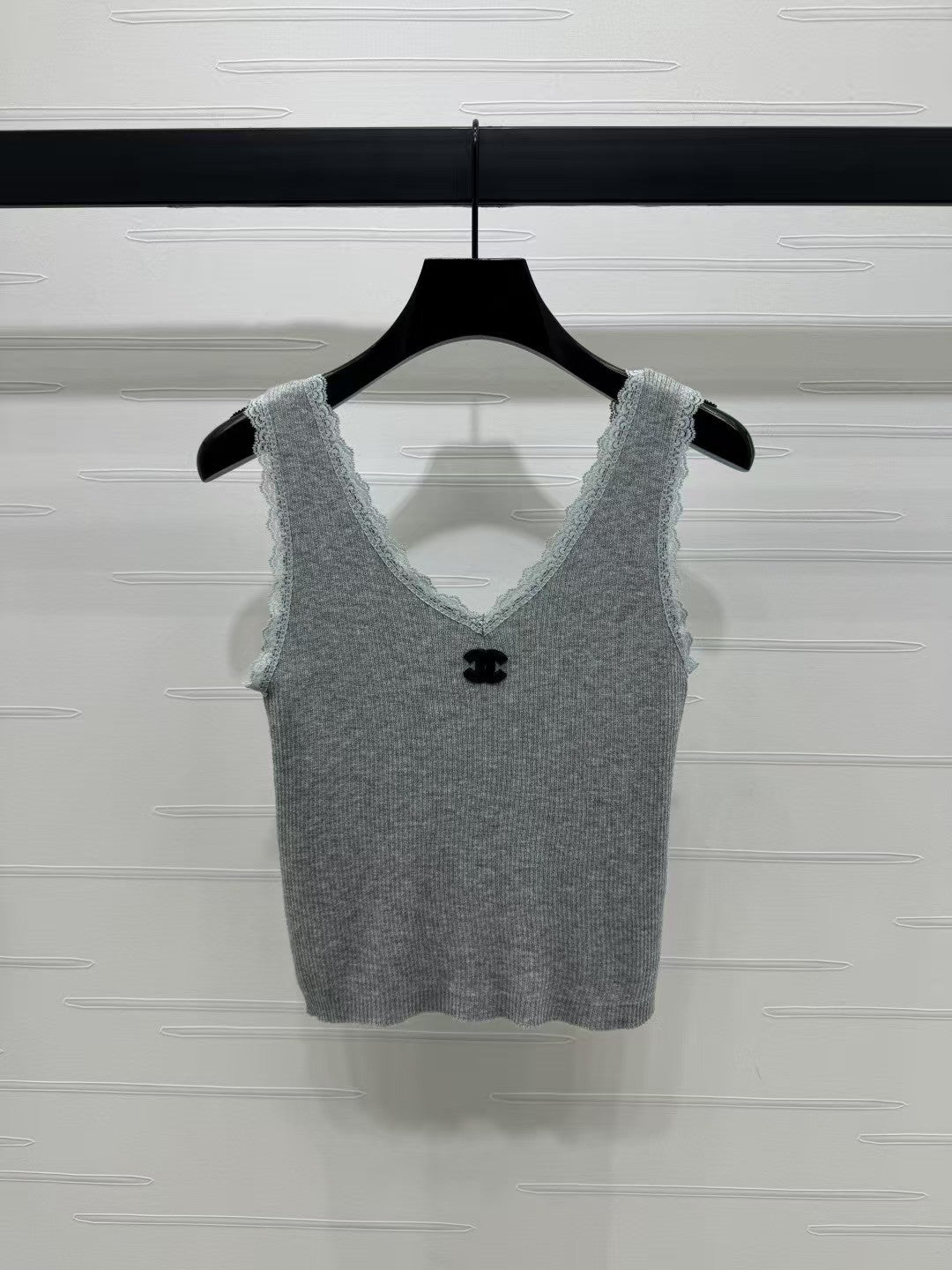 lace trim knitted camisole