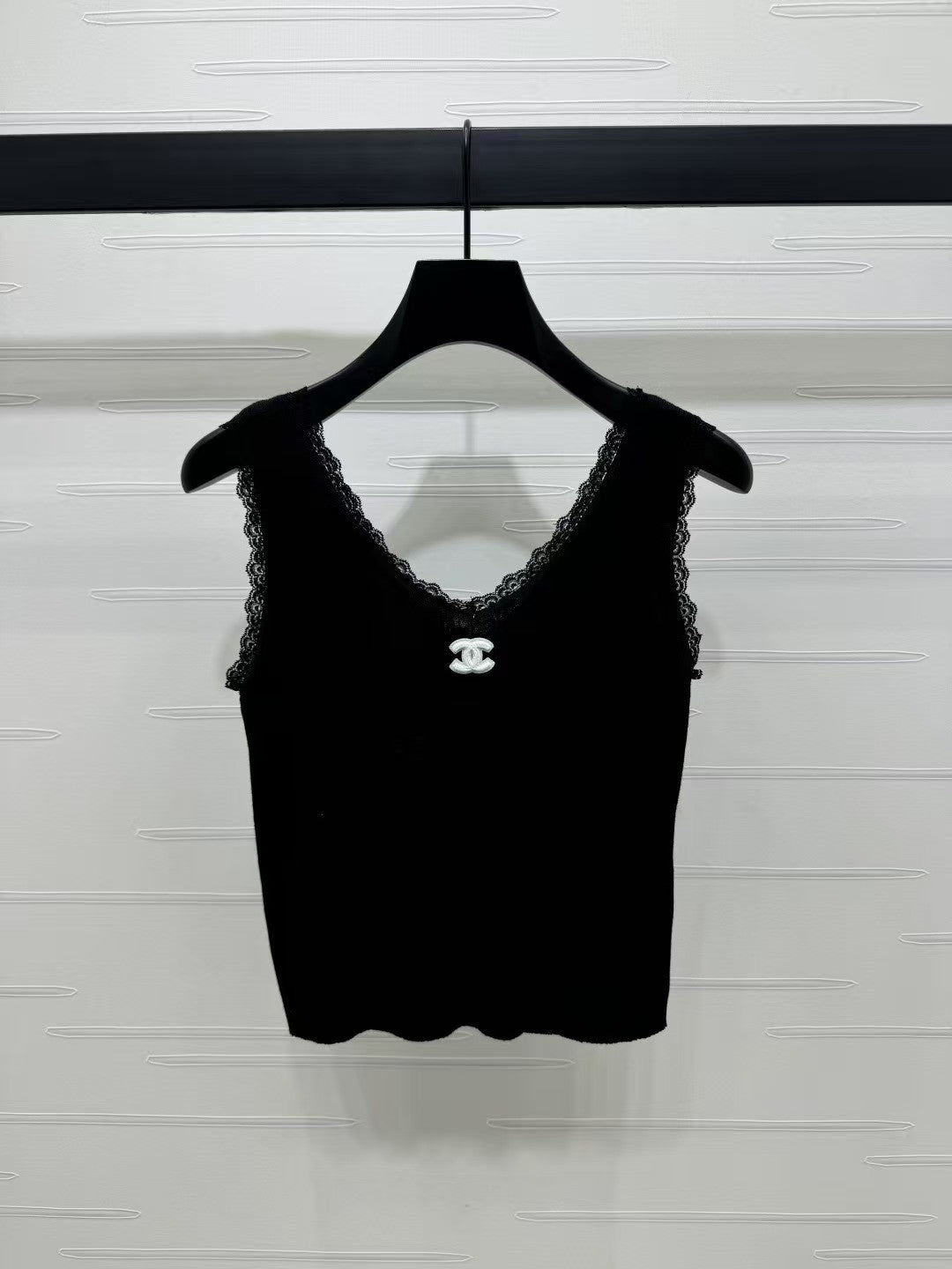 lace trim knitted camisole