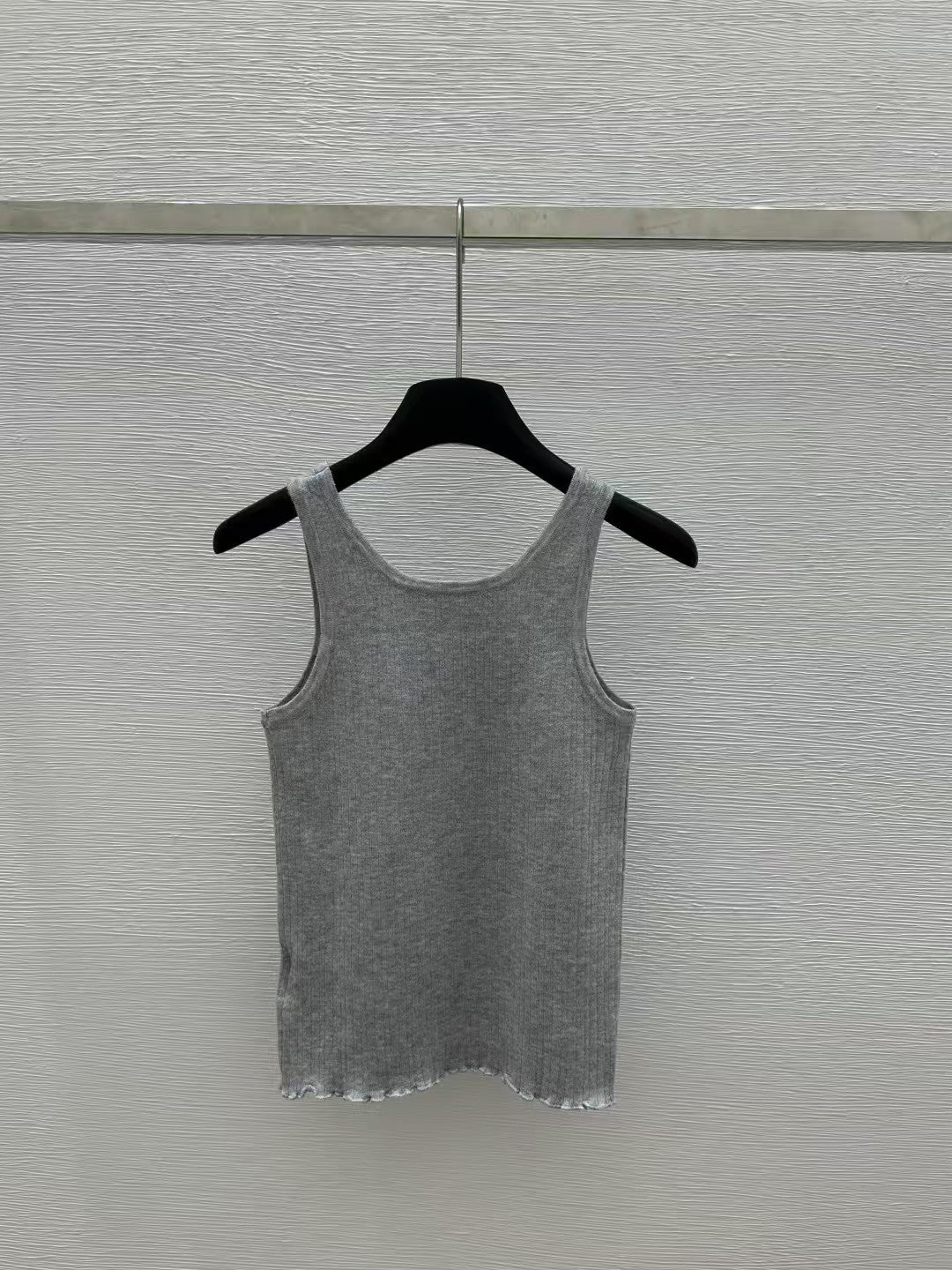 embroidered logo knitted vest