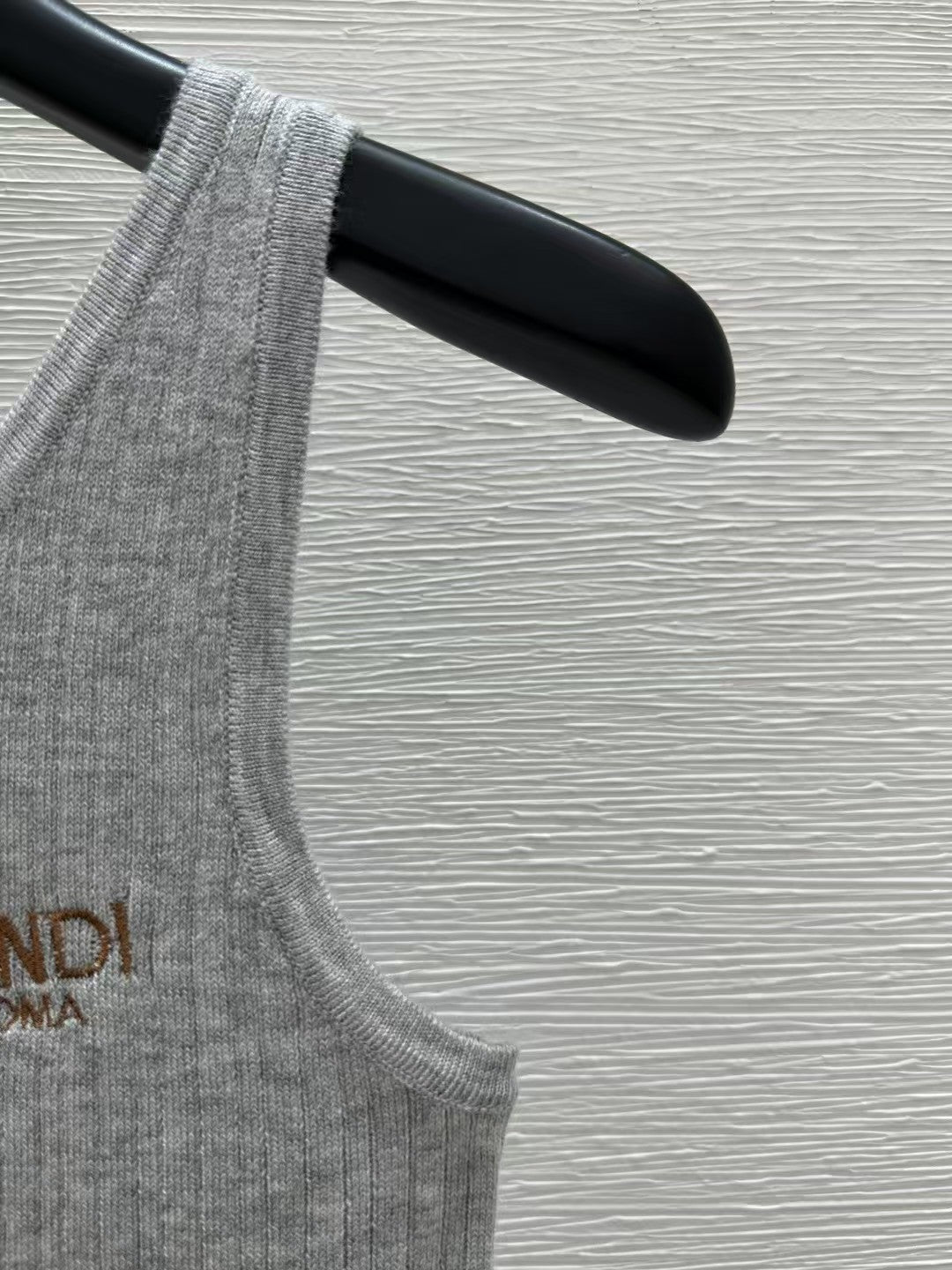 embroidered logo knitted vest