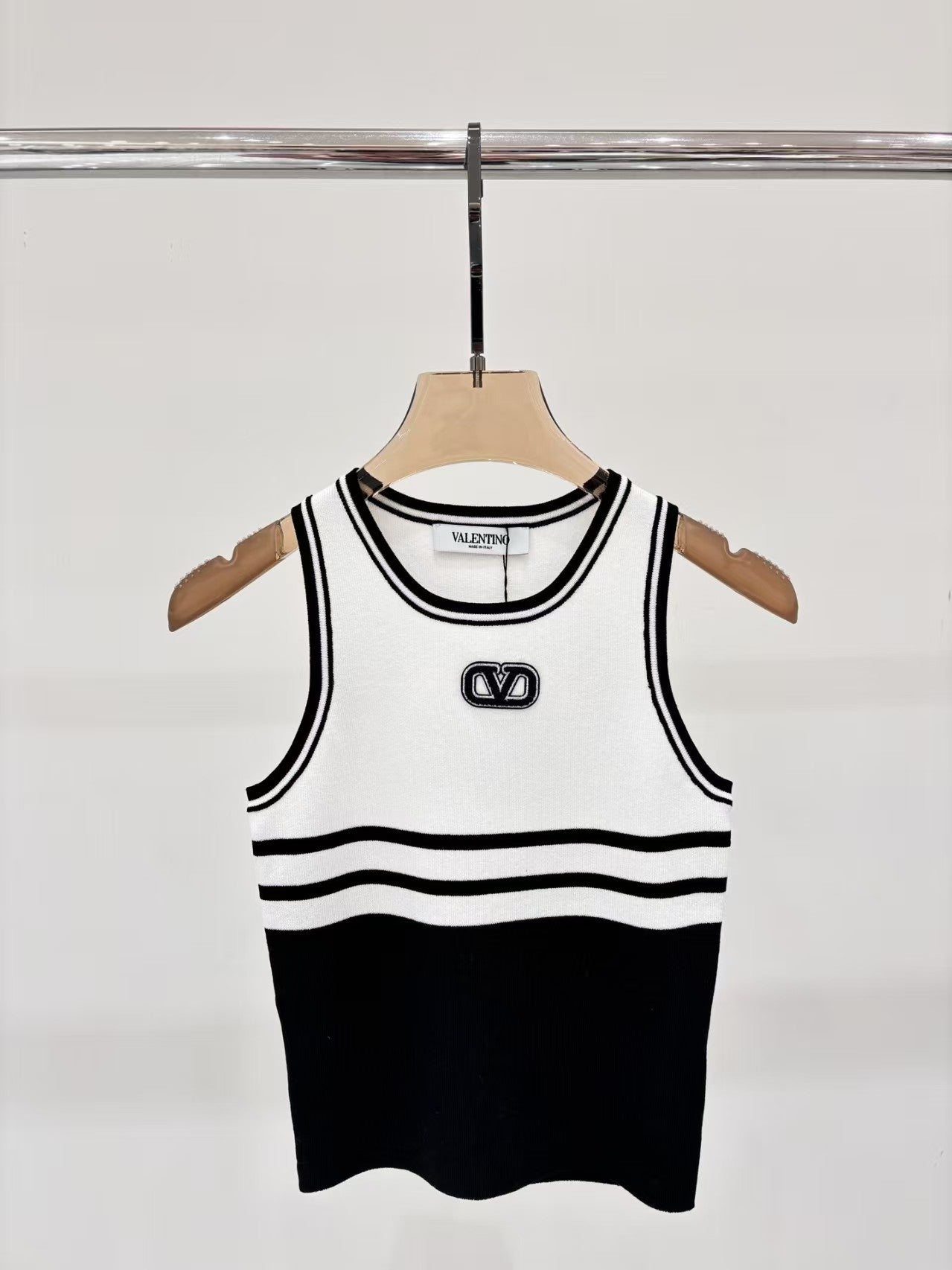 Colorblock knitted vest