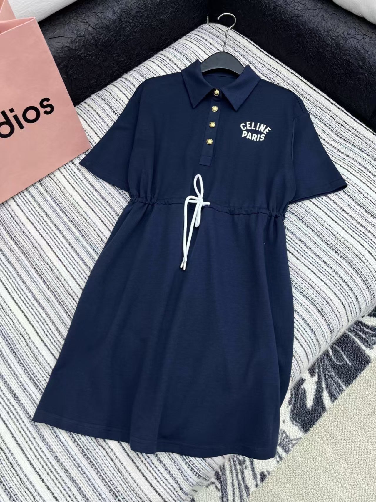 Classic Contrast Drawstring Dress