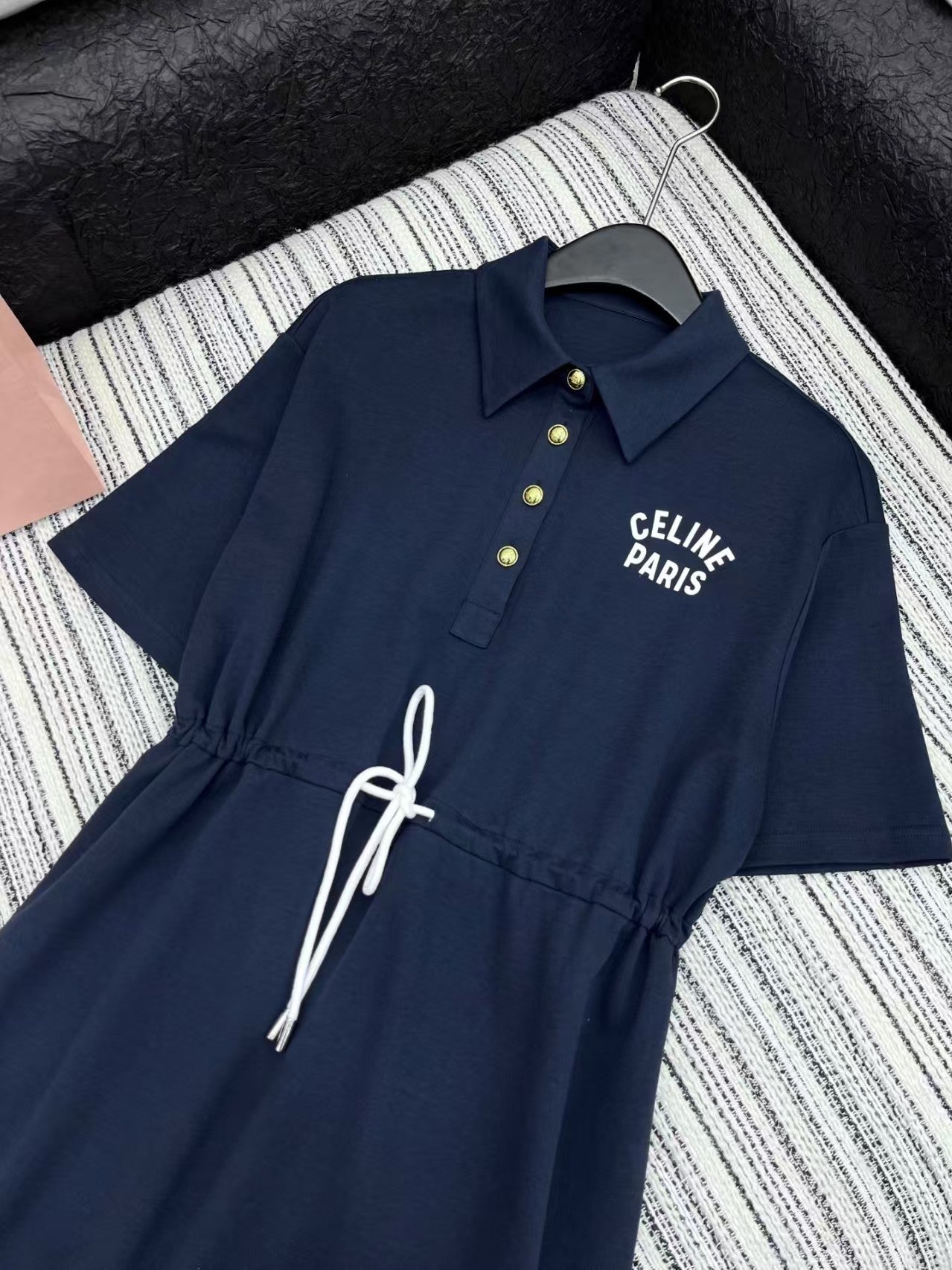 Classic Contrast Drawstring Dress