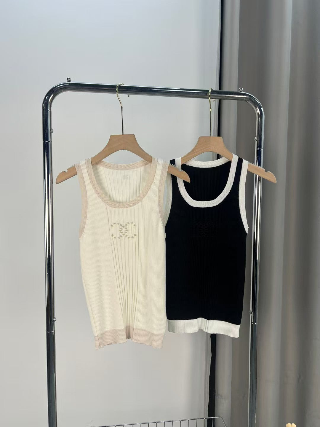 Slim Fit Sleeveless Tank Top