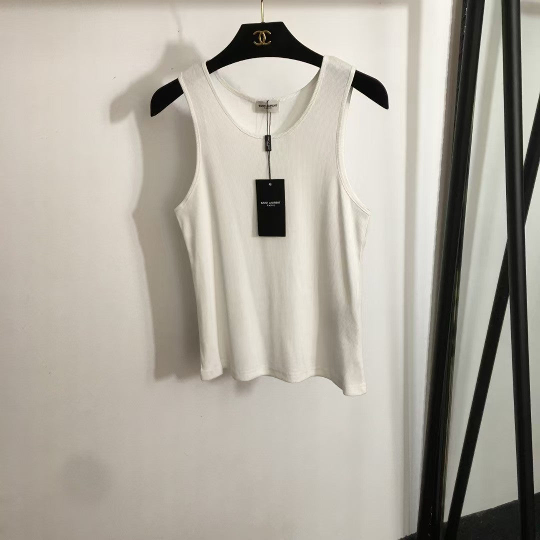 Red logo embroidered cotton vest