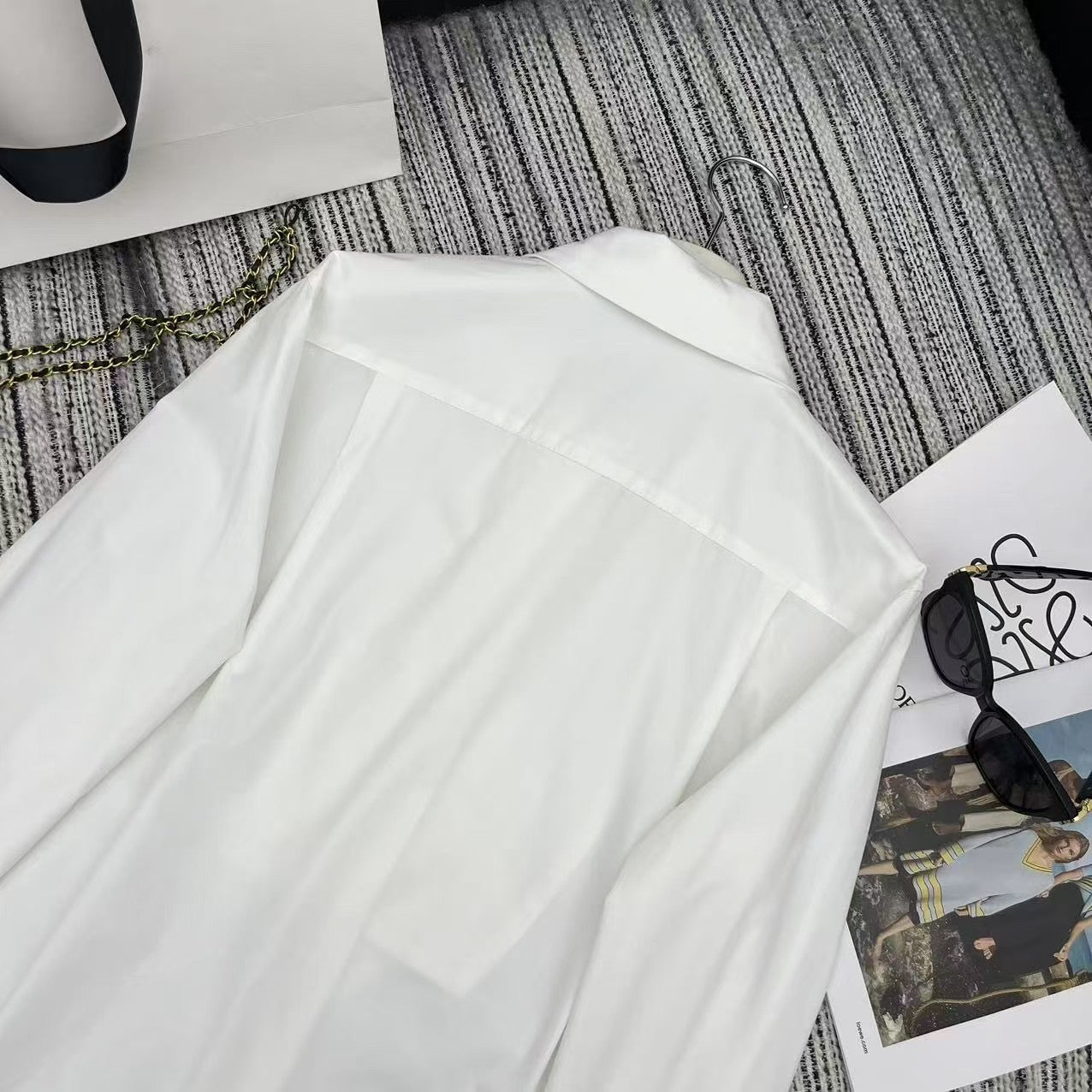 25 Early Spring Folded Lapel Top