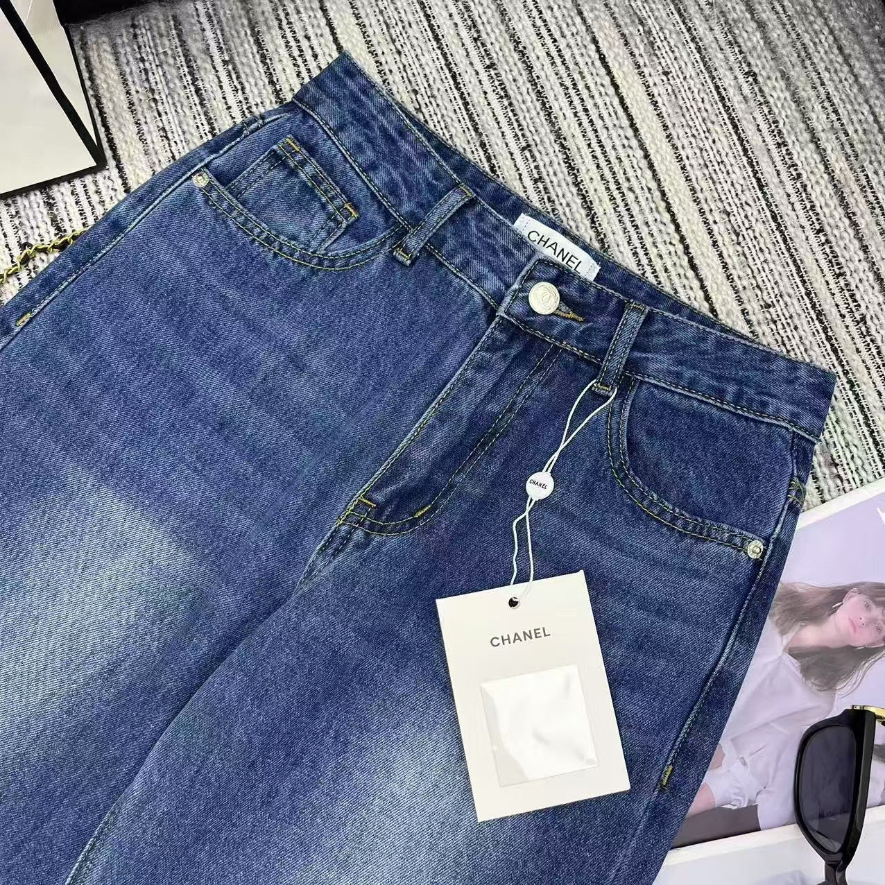 25 Early Spring Logo Print Sequined Denim Straight Leg Pants