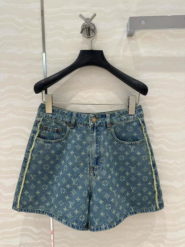 25 Early Spring Jacquard Denim Shorts
