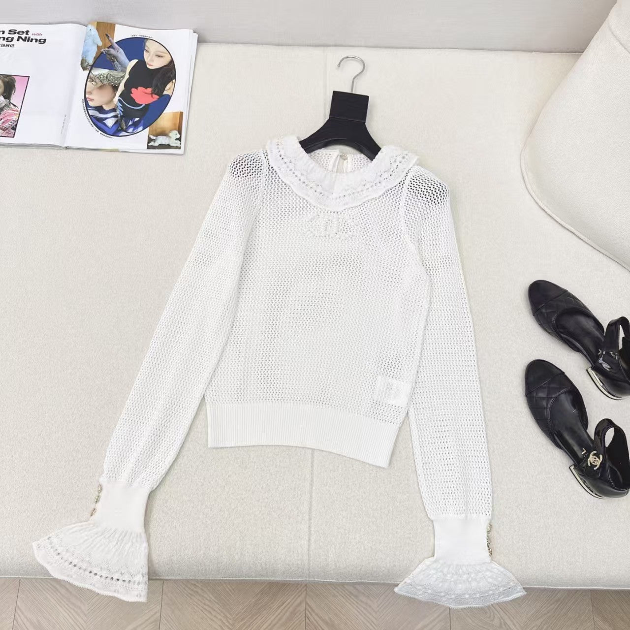 25 Early Spring Ruffle Lace Collar Knit Cardigan