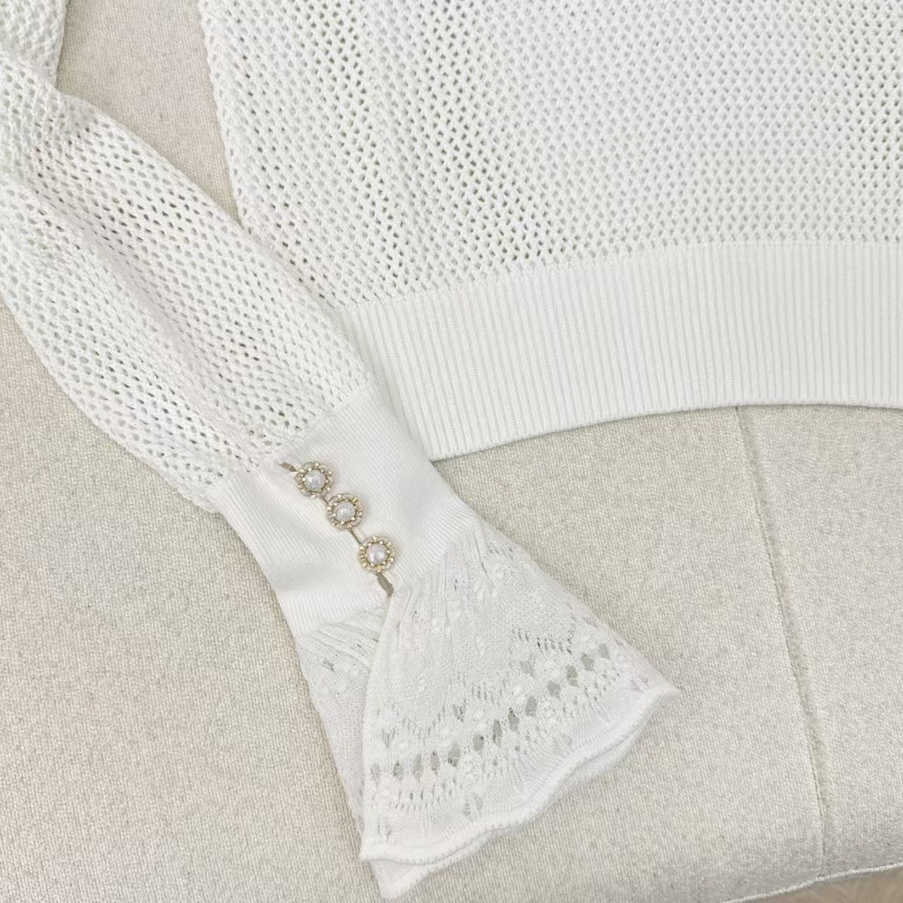 25 Early Spring Ruffle Lace Collar Knit Cardigan