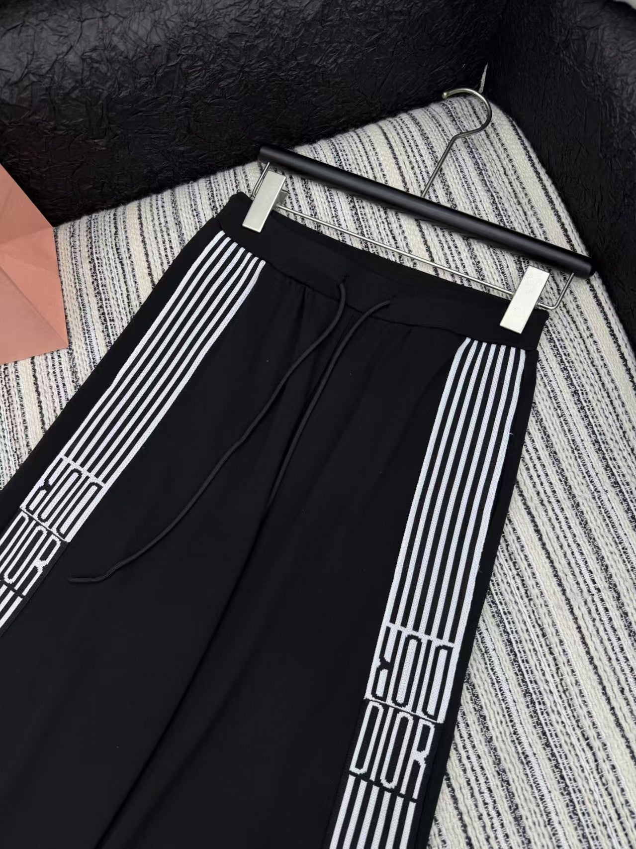 25 new sports casual pants