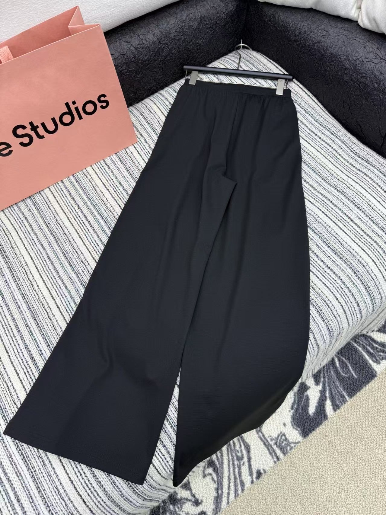 25 new sports casual pants