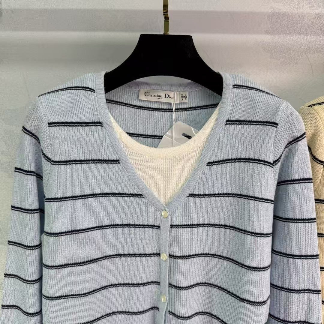 Fake two-piece long-sleeved cardigan