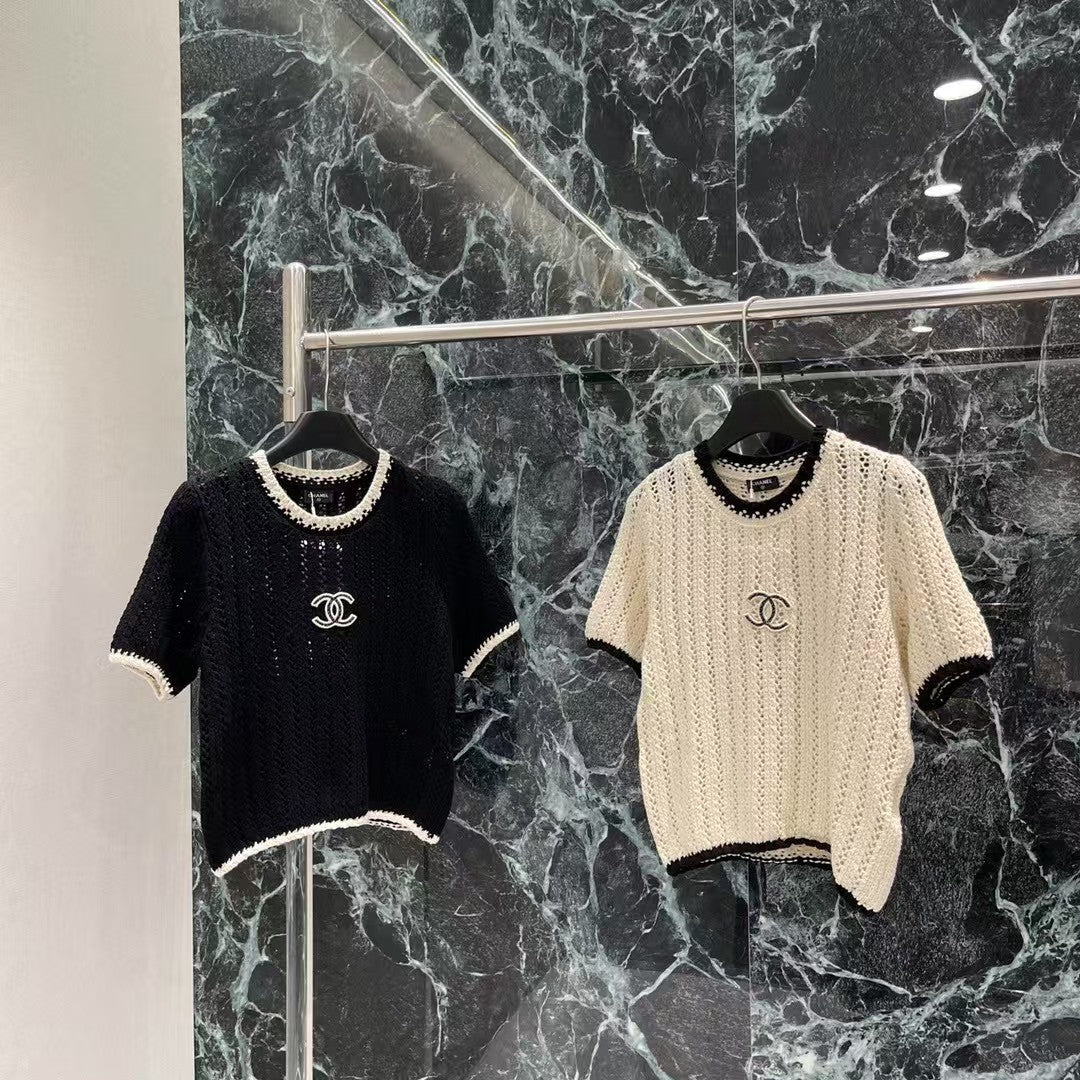 Contrast color crew neck knit short sleeves