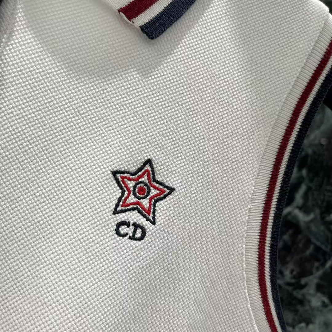 Embroidered Lapel Button-Down Vest